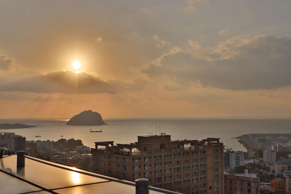 Mstay Hotel Seogwipo Dış mekan fotoğraf