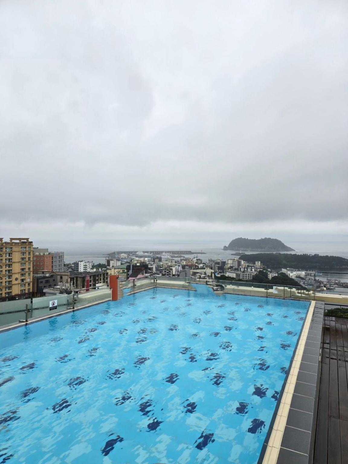 Mstay Hotel Seogwipo Dış mekan fotoğraf