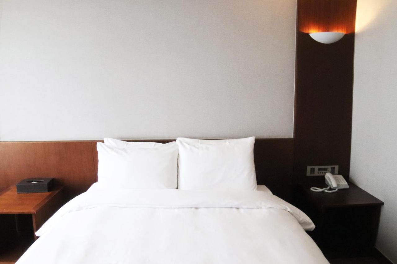 Mstay Hotel Seogwipo Dış mekan fotoğraf
