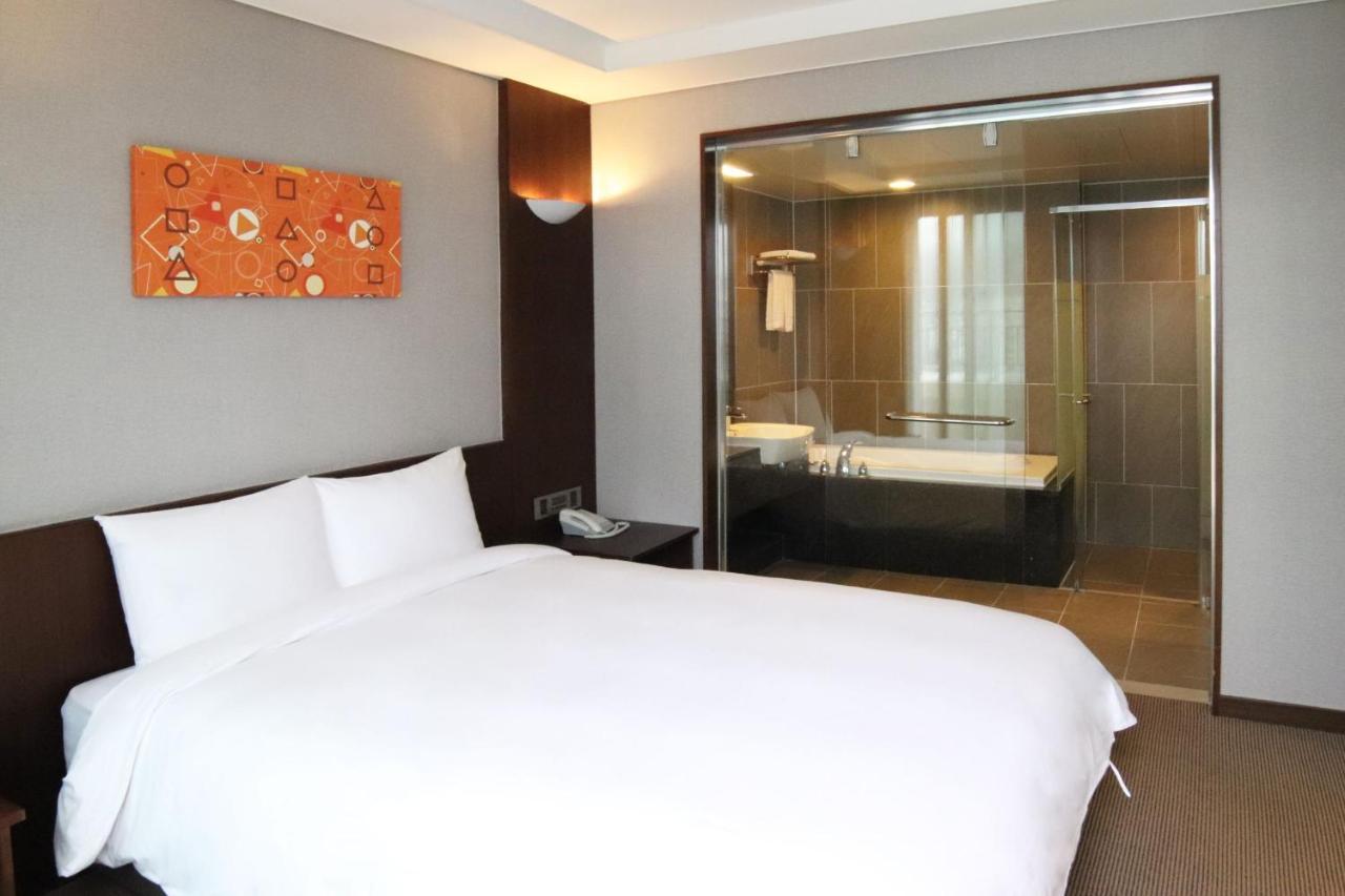 Mstay Hotel Seogwipo Dış mekan fotoğraf